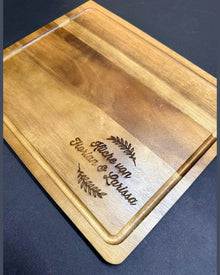 Personalized Bamboo Cutting Board – wooden cutting board engraved with names and leaf design