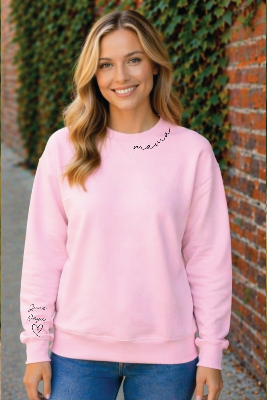 Minimalist Mama curve neck design with Custom Names — view 7