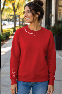 Minimalist Mama curve neck design with Custom Names — view 9