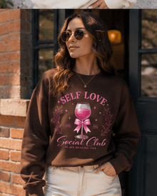 Amor Propio – Top de punto acogedor de club social de calidad prémium